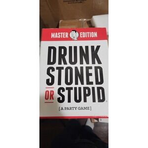 Drunk Stoned or Stupid Master Edition Party Game 550 Cards 100% Complete Open Bx